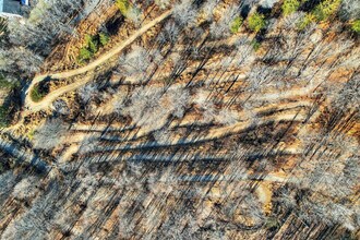 443 Clove Rd in Monroe, NY - Foto de edificio - Building Photo