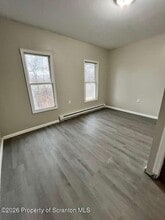 15 Amity Ct in Scranton, PA - Foto de edificio - Building Photo