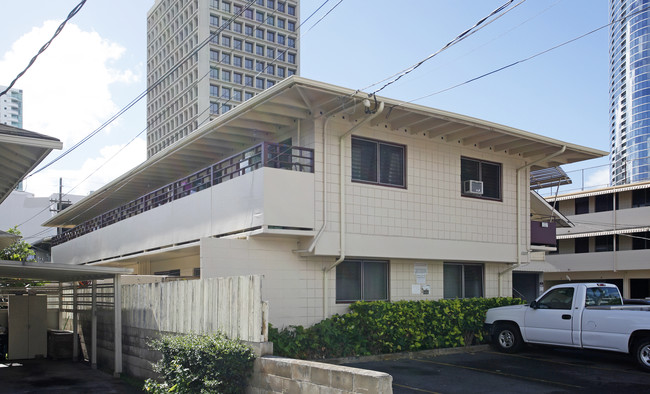 1227 Kamaile St in Honolulu, HI - Building Photo - Building Photo