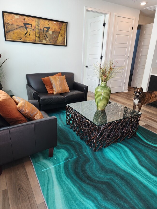 28353 Old Spgs Rd in Castaic, CA - Building Photo - Building Photo