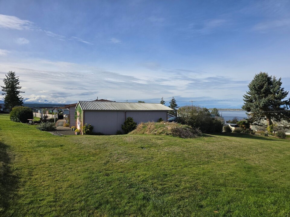 110 Spruce Dr in Port Townsend, WA - Building Photo