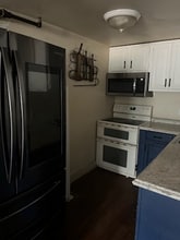 294 N Church Rd in Sparta, NJ - Building Photo - Building Photo