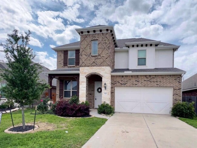 property at 3902 Palmer Meadow Ct