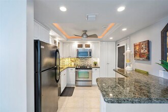 2000 S Ocean Blvd in Pompano Beach, FL - Foto de edificio - Building Photo