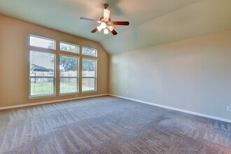 5426 Linden Rose Ln in Sugar Land, TX - Building Photo - Building Photo