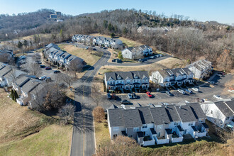 Shadow Glen in Nashville, TN - Building Photo - Building Photo