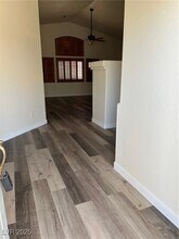 512 W Bright Lights Ave in North Las Vegas, NV - Building Photo - Building Photo