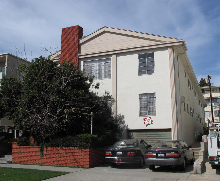 11929 Mayfield Ave in Los Angeles, CA - Building Photo