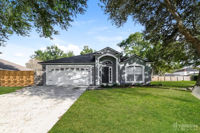 property at 1371 Winged Foot Dr