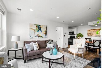 730 11th St NE in Washington, DC - Building Photo - Building Photo