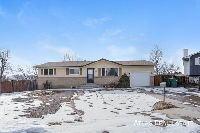 property at 4789 Shadowglen Dr