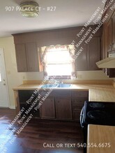 907 Palace Ct-Unit -#27 in Martinsville, VA - Building Photo - Building Photo