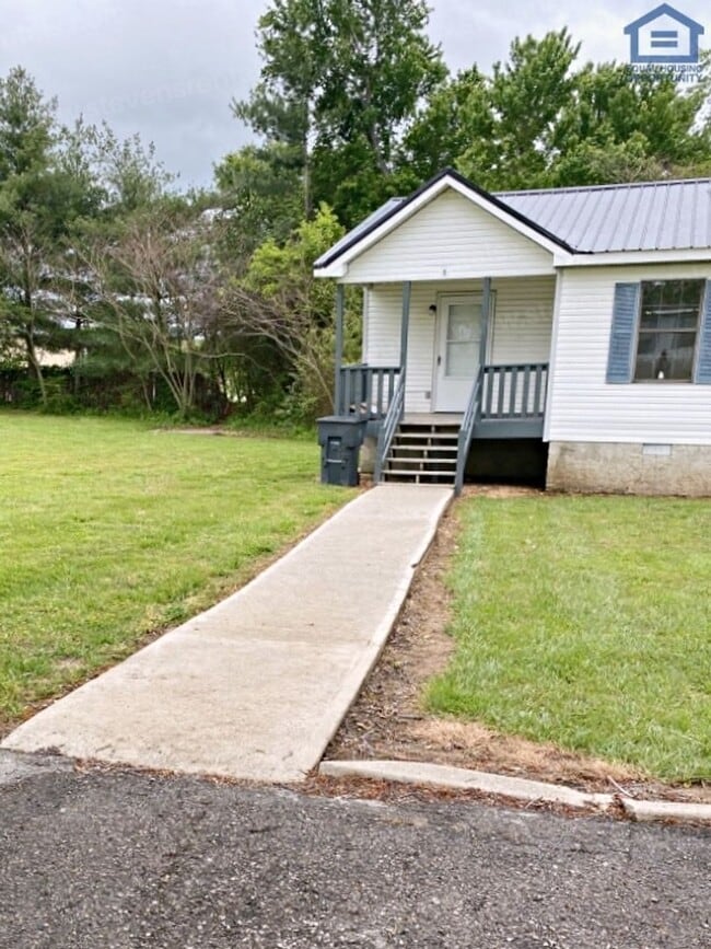 246 Dogwood Pointe Dr