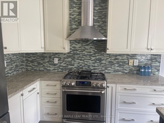 property at 51 Redfinch Crescent