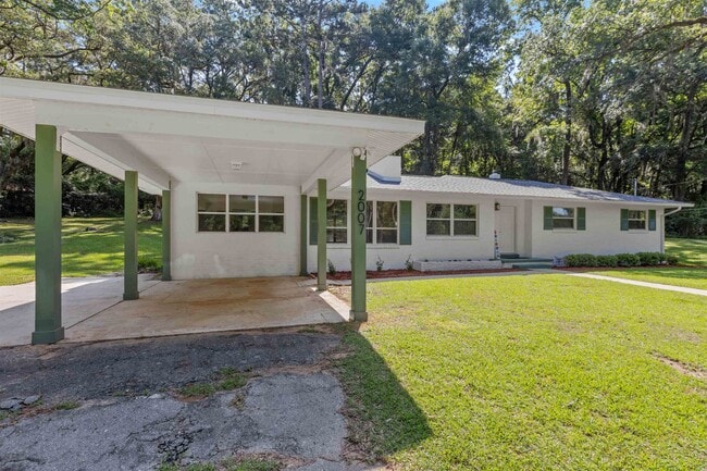 2007 Rosedale Dr in Tallahassee, FL - Building Photo - Building Photo