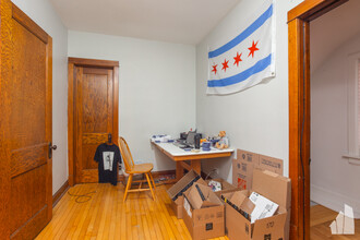 1538 W Wrightwood Ave, Unit 1 in Chicago, IL - Foto de edificio - Building Photo
