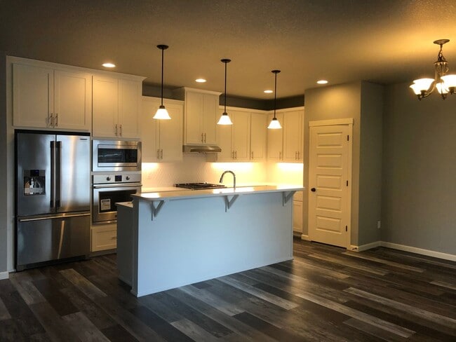 13215 NE 62nd Ave in Vancouver, WA - Building Photo - Building Photo