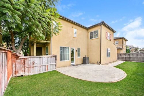 9175 S Cullen Wy in Inglewood, CA - Foto de edificio