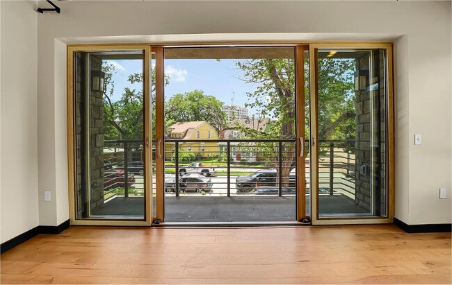 20 Boulder Cres St in Colorado Springs, CO - Building Photo - Building Photo