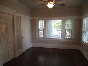 1730 T St, Unit #3 in Sacramento, CA - Building Photo - Building Photo