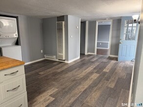 144 Wetmore Ave in Winchester, CT - Building Photo - Building Photo