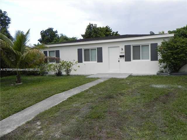 1460 NE 143rd St in North Miami, FL - Building Photo - Building Photo