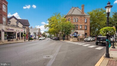 22 N Main St in Doylestown, PA - Building Photo - Building Photo