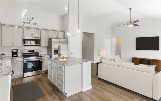 237 Justify Ave in Bloomingdale, GA - Building Photo - Building Photo