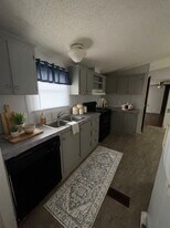 239 N Perkins Ferry Rd in Lake Charles, LA - Building Photo