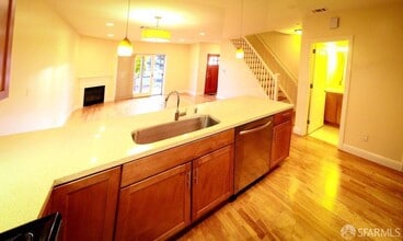 21 S Claremont St in San Mateo, CA - Building Photo - Building Photo