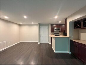 3312 Pine Heights Dr NE in Atlanta, GA - Building Photo - Building Photo