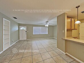 3581 Lalani Blvd in Sarasota, FL - Foto de edificio - Building Photo