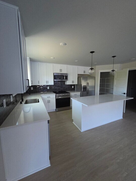 541 NW Drake St in Camas, WA - Building Photo