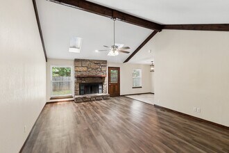187 W L St in Jenks, OK - Building Photo - Building Photo
