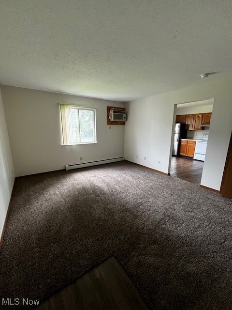 330 Erie St SE in Hubbard, OH - Building Photo - Building Photo