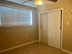 2110 Willow St, Unit C in Harvey, LA - Building Photo - Building Photo