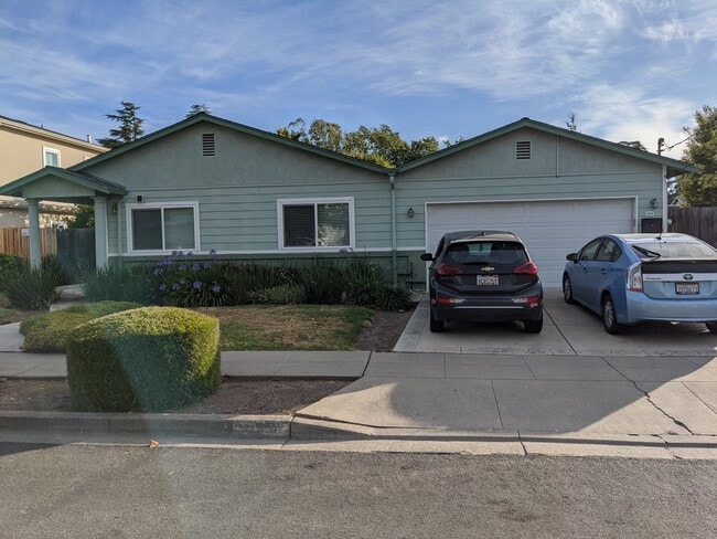 property at 42837 Homewood St.