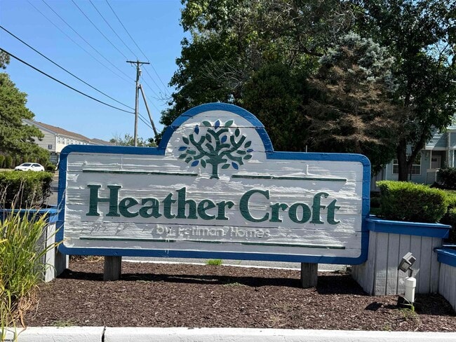 376 Heather Croft