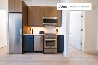 Room in Shared 4 bed/2 bath home, Unit B in Washington, DC - Foto de edificio - Building Photo