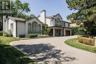 42 Fifeshire Rd in Toronto, ON - Building Photo - Building Photo