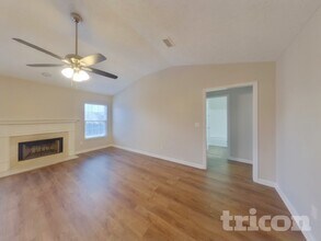 4049 Sequoia Trail in Spring Hill, TN - Building Photo - Building Photo