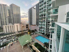 31 SE 5th St, Unit 1908 in Miami, FL - Building Photo - Building Photo