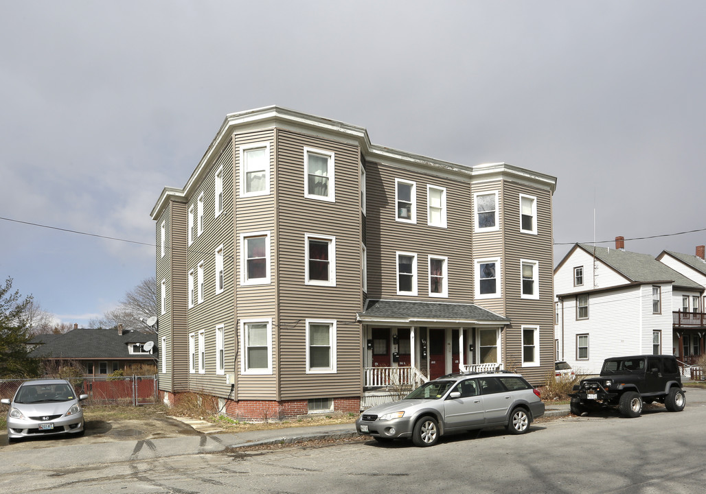 11-13 W Presumpscot St in Portland, ME - Building Photo