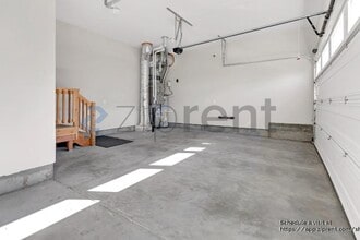 11781 NW Thelin Ln in Portland, OR - Building Photo - Building Photo