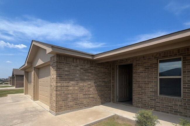 6015 Amelia Earhart Blvd in Killeen, TX - Building Photo - Building Photo