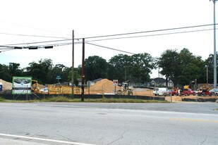 Building 200 in Atlanta, GA - Building Photo
