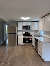 447 Clark St in North Fort Myers, FL - Building Photo - Building Photo