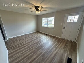 503 E Pearl St in Greenwood, IN - Building Photo - Building Photo