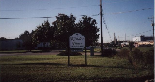 Kinder Place Mobile Home Park in Kingstree, SC - Building Photo