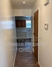 57 W Warren Ave in Youngstown, OH - Building Photo - Building Photo